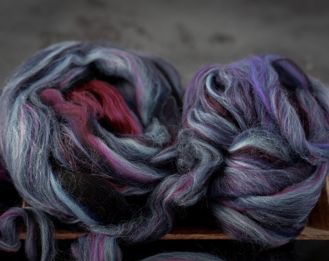 Sample Silk merino wool roving / hand combed top / for spinning and felting / autumn sunset