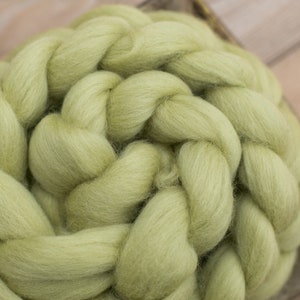 Combed wool fibers for spinning and felting / doll hair / wool XXL / roving wool / felting wool 151