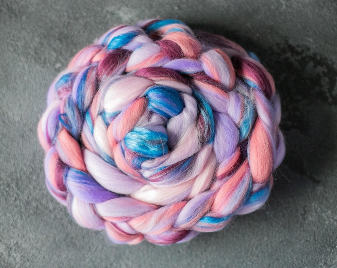 Silk merino wool roving / hand combed top / for spinning and felting