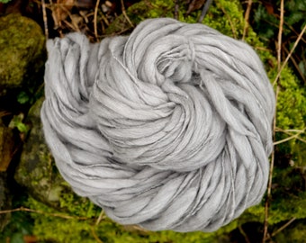 Art Yarn, handspun art yarn for plaid hat snood blanket, Merino / handspun wool / effect yarn gray wool for slub, felting, weaving