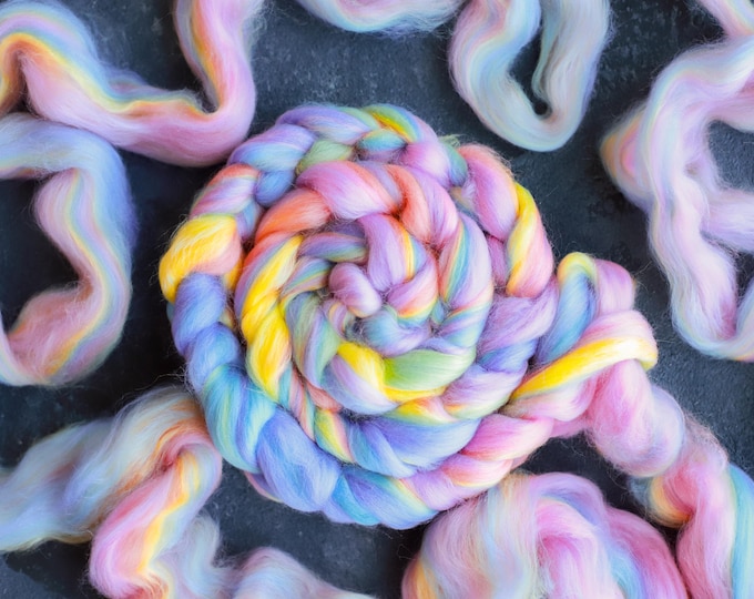 Rainbow merino wool roving / hand combed top / for spinning and felting