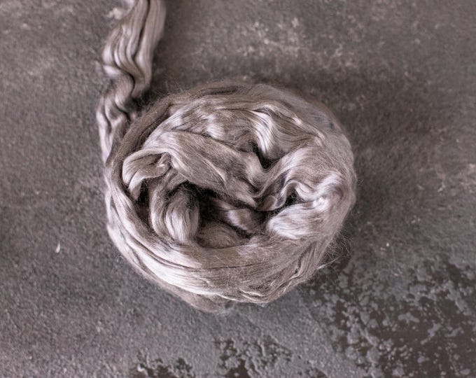 Mulberry silk gray / for spinning and felting / mulberry silk tops