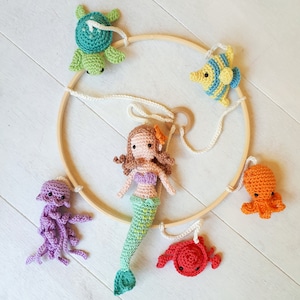 Under the sea baby mobile crochet pattern, Mermaid and sea creatures nursery mobile crochet pattern, diy baby mobile image 5