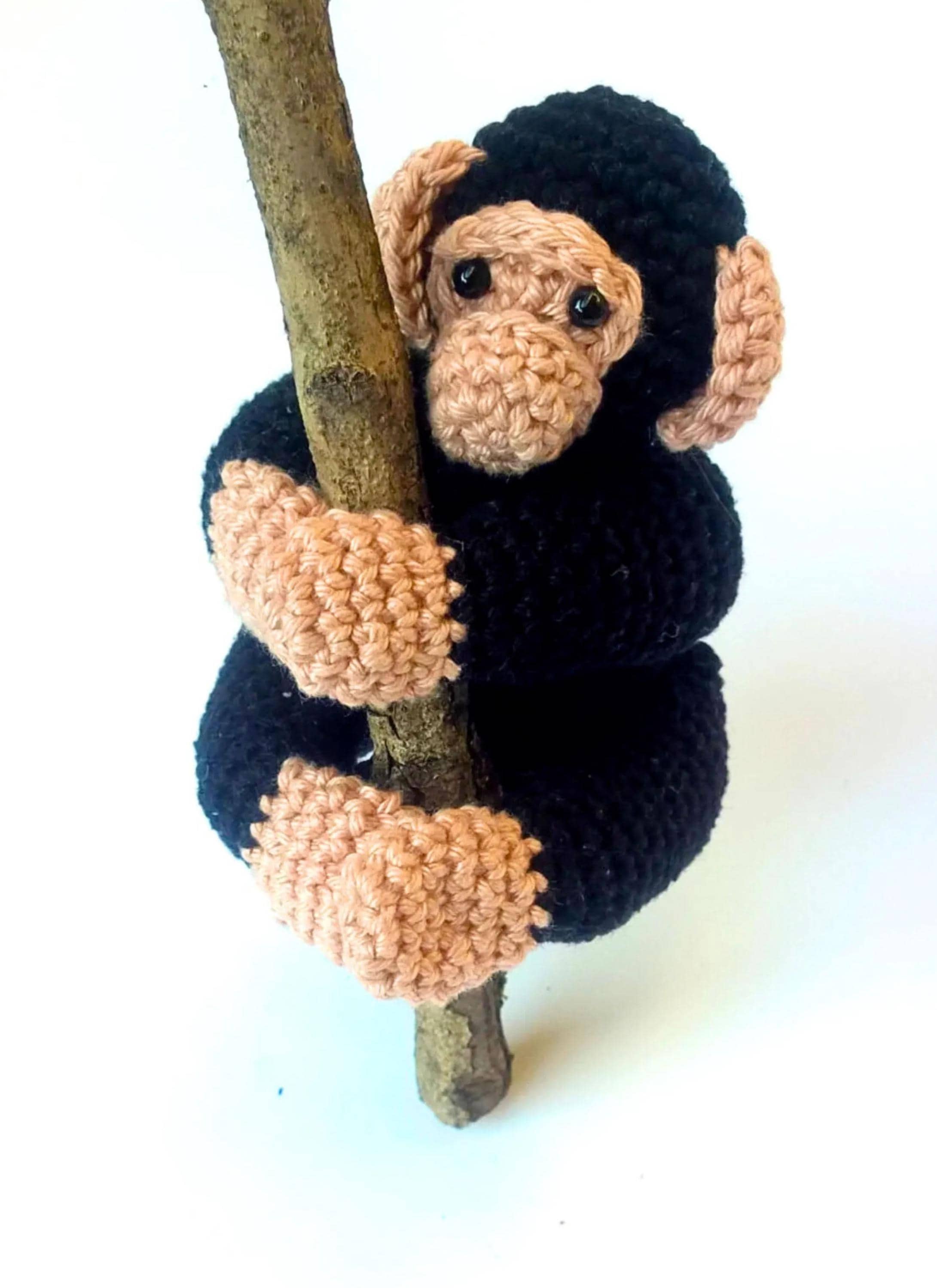 Chimpance amigurumi - Etsy México, image size:2181x3000
