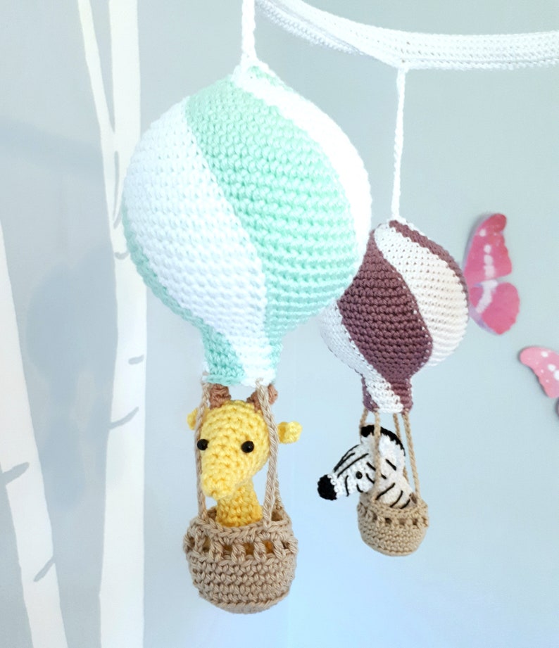 Hot air balloon baby mobile crochet pattern, nursery mobile tutorial, diy hot air balloon mobile image 8