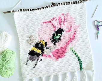 Bee Wall Art Crochet Pattern - Flower Tapestry DIY Vintage Decor