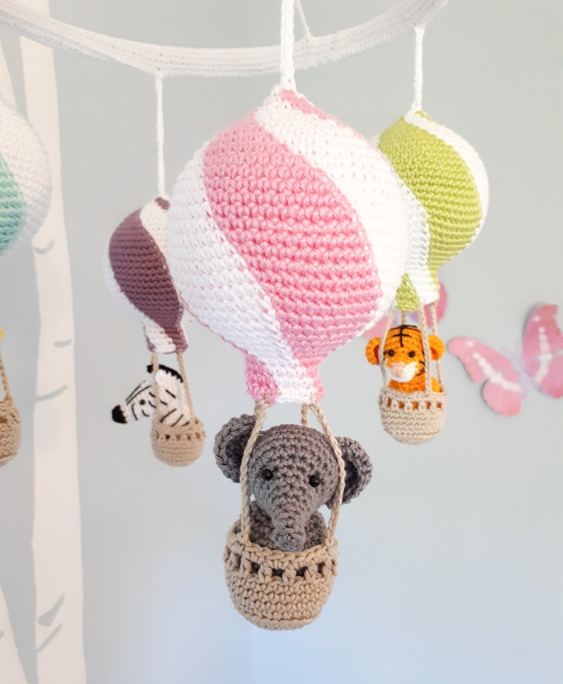 Hot air balloon baby mobile crochet pattern, nursery mobile tutorial, diy hot air balloon mobile image 7