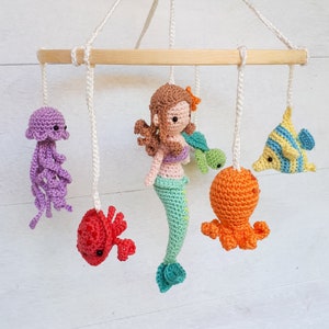 Under the sea baby mobile crochet pattern, Mermaid and sea creatures nursery mobile crochet pattern, diy baby mobile image 4