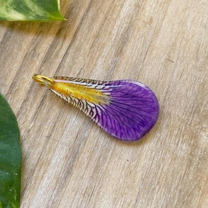 Iris Pendant, Iris Jewelry, Iris Flower Gift, Bearded Iris, Purple Flower Pendant, Feb Birth Flower, Floral Pendant, Garden Pendant