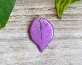 Bougainvillea Pendant, Purple Floral Jewelry, Tropical Flower Gift, Flower Petal Resin Accessory, Purple Flower, Botanical Charm