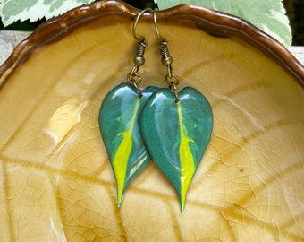 Brazilian Philodendron Plant Earrings, Heartleaf Houseplant Jewelry, Sweetheart Plant Gifts, Botanical Dangles, Handmade Foliage Earrings