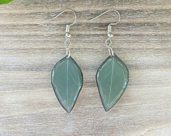 Eucalyptus Earrings, Eucalyptus Jewelry, Sage Green Leaf Earrings, Eucalyptus Plant, Tropical Earrings, Eucalyptus Leaves, Wedding Jewelry