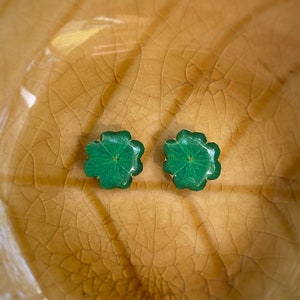 Four Leaf Clover Stud Earring, Clover Earrings, Shamrock, Emerald Green Studs, Lucky Earrings, Resin Stud Jewelry, Good Luck Gift, Botanical