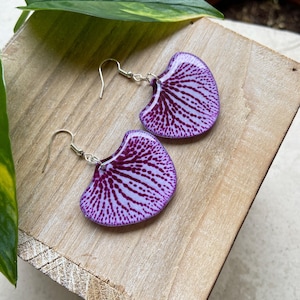 Orchid Earring, Orchid Jewelry, Purple and White Orchid, Resin Flower Earring, Orchid Gift, Floral Earring, Purple Flower Earring