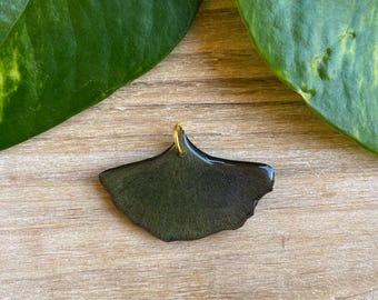 Ginkgo Leaf Pendant, Ginkgo Jewelry, Green Ginkgo, Plant Pendant, Inspired by Nature, Resin Leaf Jewelry, Fan Shaped Pendant, Ginkgo Plant