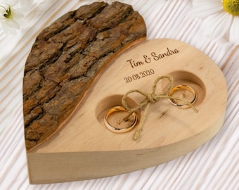 Custom Wooden Ring Box - Rustic Ring Holder - Names Engraved - Heart - Present for Engagement, Proposal - Gift for the Wedding Ceremony
