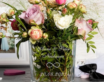 Vase infini signe et personnalisation - mariage - cadeau mariage - fleurs