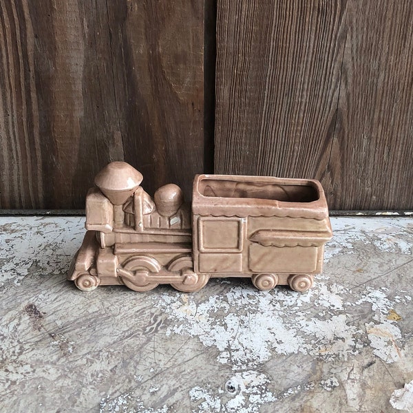 Vintage Tan Brown Train Locomotive Planter