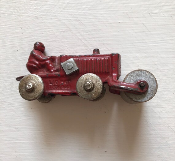 cast iron antique toys