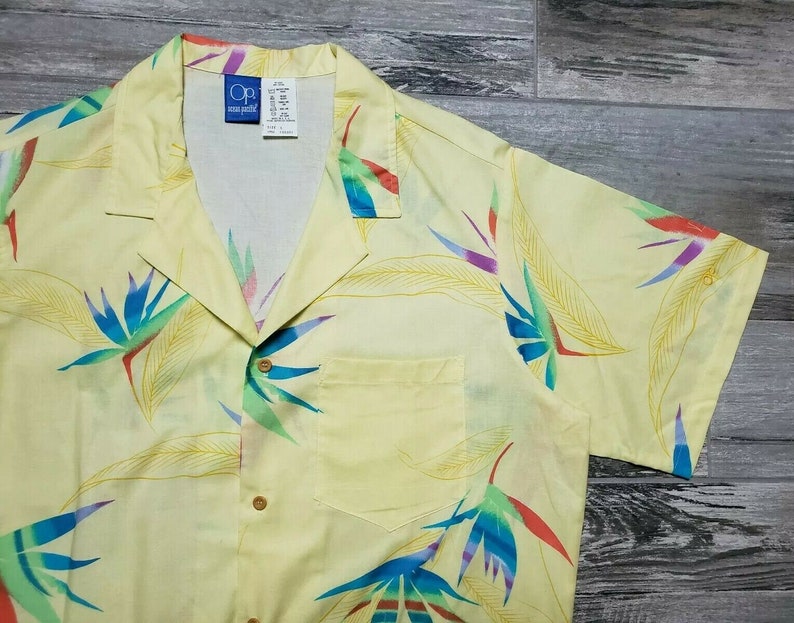 Vintage Ocean Pacific Hawaiian Shirt NWOT Men/'s Large Floral Yellow