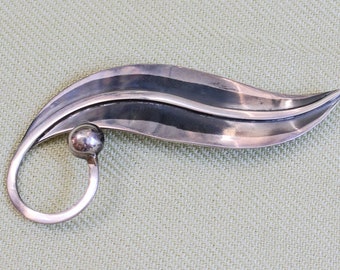Vintage Large Delfino Taxco Mexico Eagle 3 Signed Pearl Sterling Silver Botanical Leaf Modernist Minimalist Scandinavian Style Brooch Pin