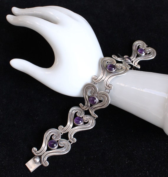 Attractive MEXICAN sterling amethyst bracelet, sta