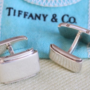 TIFFANY & Co,  CUFFLINKS, Sterling, “Metropolis,” designer vintage, stamped, pouch and box