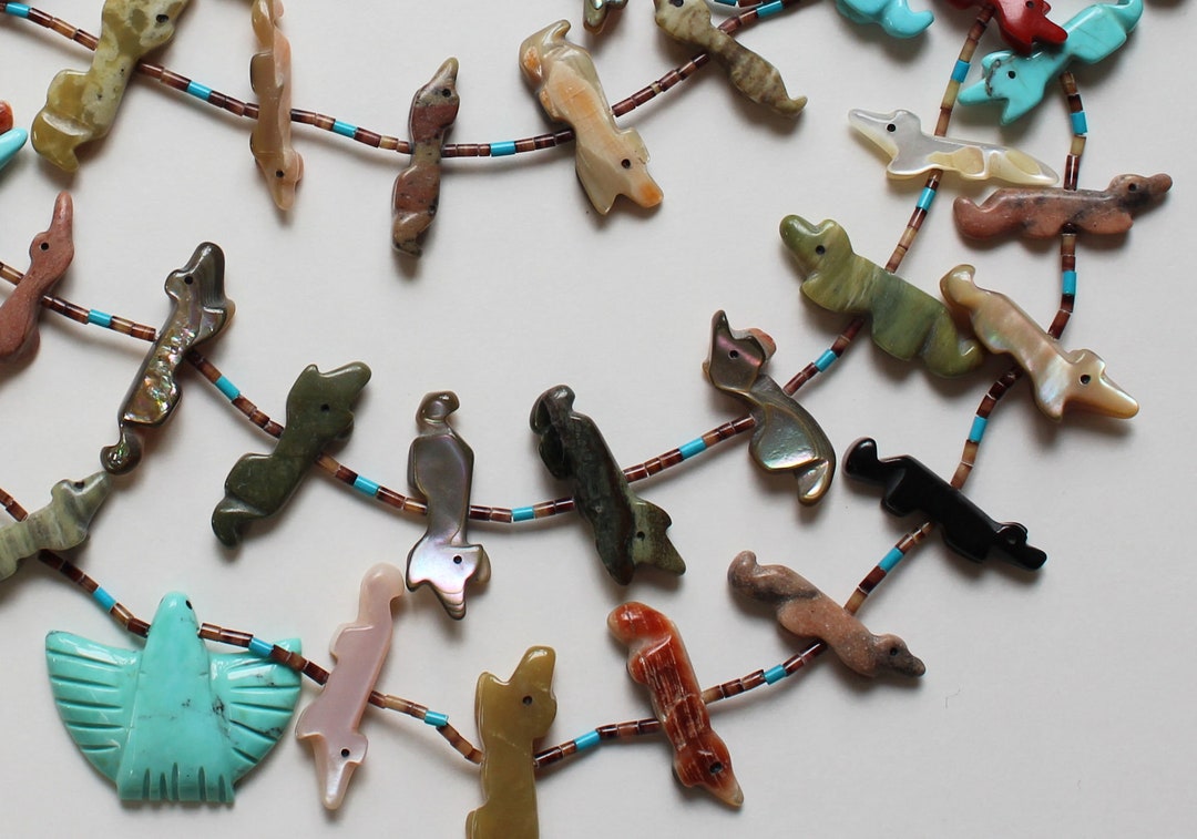 Zuni Vintage Fetish Necklace, Turquoise Eagle, 42 Fetishes
