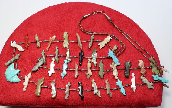 Zuni Vintage Fetish Necklace, Turquoise Eagle, 42 Fetishes