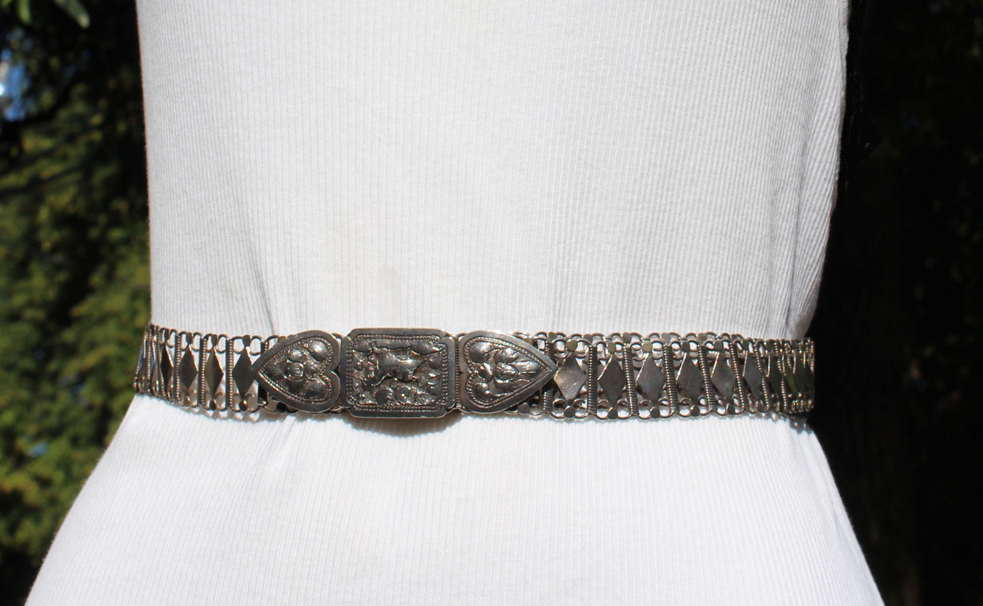 Buy Silver Belt, 35 Inches, Handmade, 132 Grams, Lovely  display picture 3