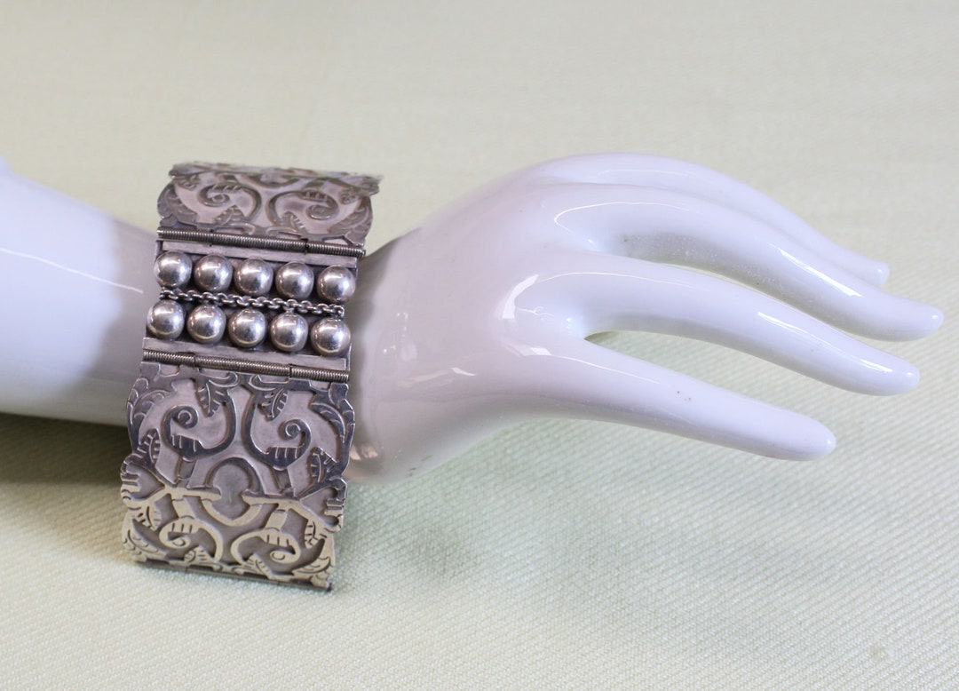 Vintage Taxco Sterling Bracelet Mexican Silver Signed JS
