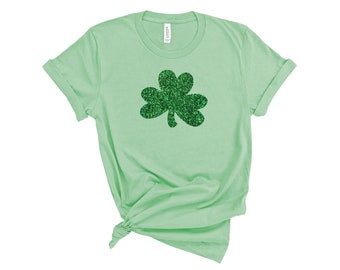 Shamrock Shirt, Glitter St Patrick's T-Shirt, Glitter Shamrock T-Shirt, Glitter Clover Shirt, Glitter Lucky Clover T-Shirt