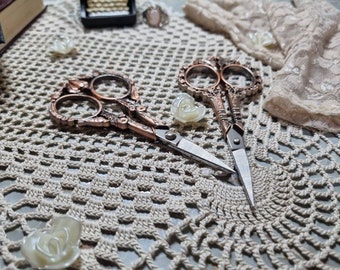 Vintage Scissors / Copper Vintage Style Decorative Scissors / Small Scissors / Decorative Scissors /Copper Scissors /Bird Decorated Scissors