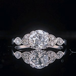 Vintage 0.95ct old euro Diamond Platinum Engagement Ring: Art Deco Filigree, 1930s