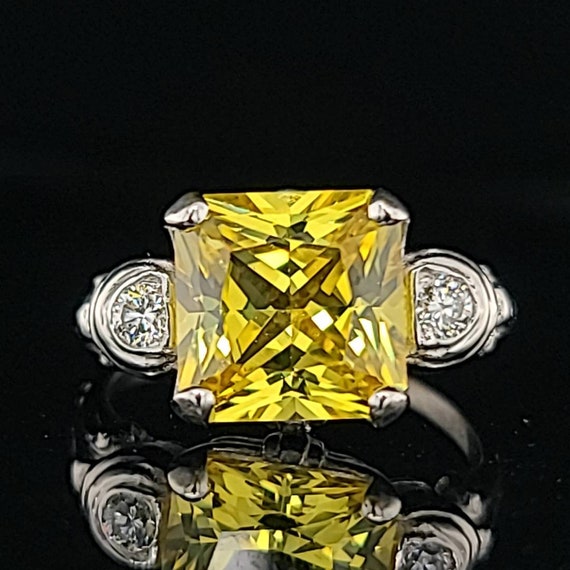 Vintage platinum engagement ring 4.53CT. Yellow s… - image 1