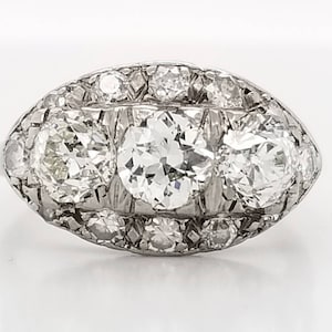 Platinum Filigree art deco ring 1.97ct. Natural Old mine cut Diamond circ 1920's SI1-H