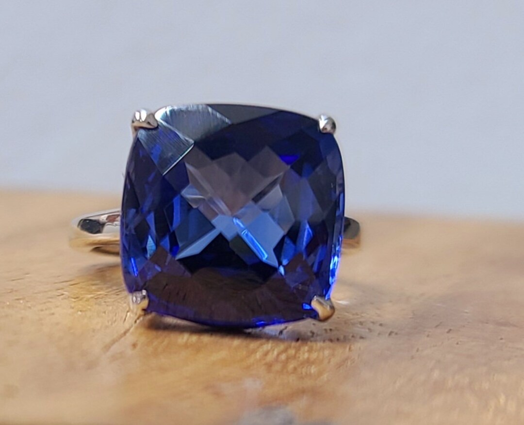 Tiffany blue sapphire ring discount