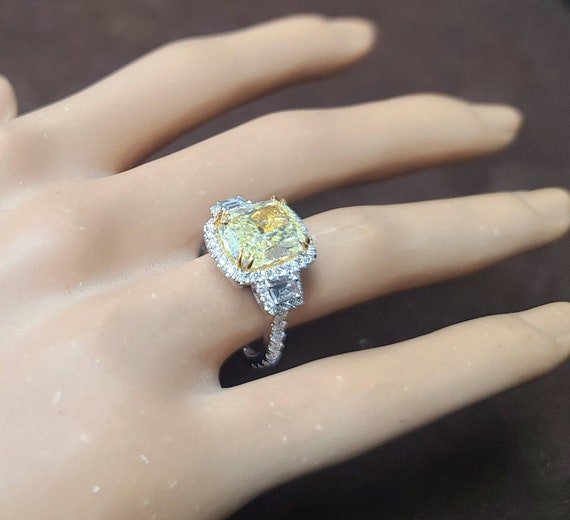 18k white gold engagement ring 4.23ct. natural ye… - image 3