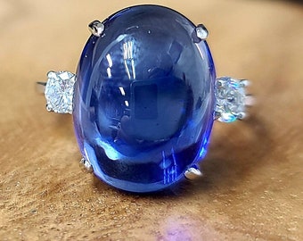 14K White Gold Vintage engagement Ring 12.07CT. Gem blue sapphire cabochon
