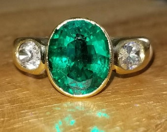 Vintage 18k Yellow Gold engagement Ring 3.14CT. green Colombia emerald oval shape