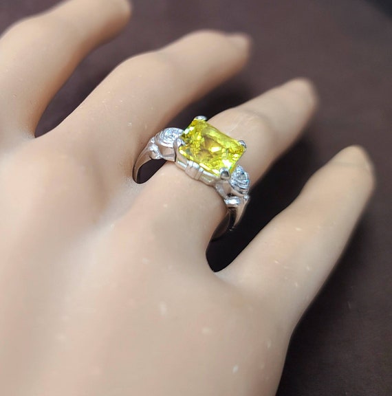 Vintage platinum engagement ring 4.53CT. Yellow s… - image 7