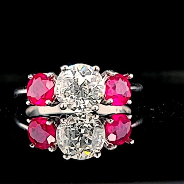 Vintage platinum engagement three stones Ring 2.55CT. Natural old euro cut diamond & ruby circ 1930's