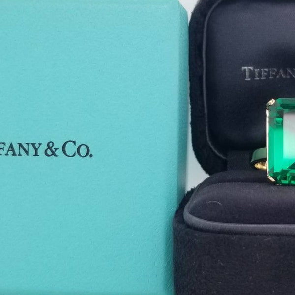 Tiffany & Co 18K YELLOW GOLD RING Gem green Colombia emerald 14.77ct