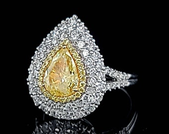 18k White Gold Engagement Ring 2.42ct. Natural Fancy Yellow Diamond Pear Shape 