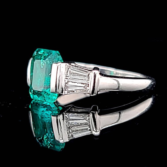 Platinum vintage engagement Ring 1.60ct Green nat… - image 4
