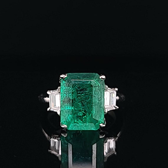 Platinum Engagement Ring 3.72CT. GEM Natural Gree… - image 1