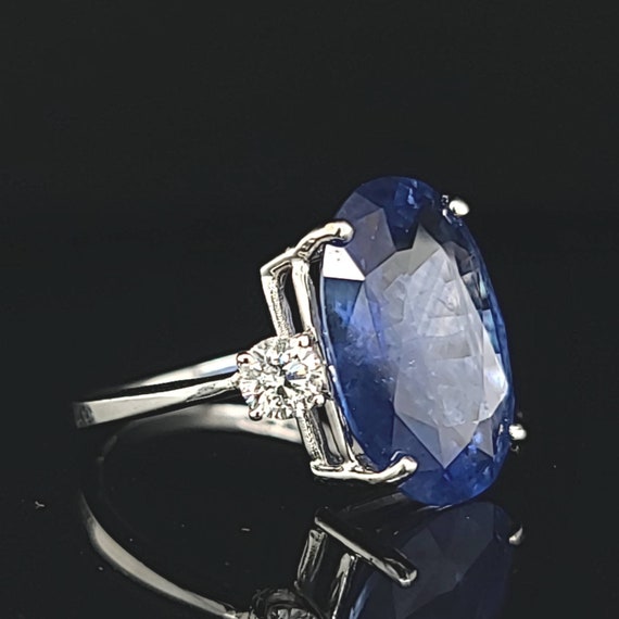 Vintage 14k white  gold engagement Sapphire Ring … - image 8