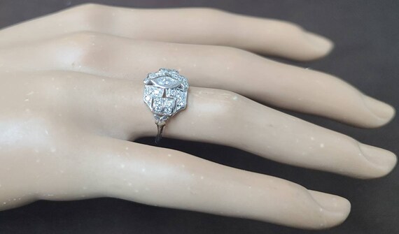 Vintage  0.52ct carat natural marquise Diamond Pl… - image 3