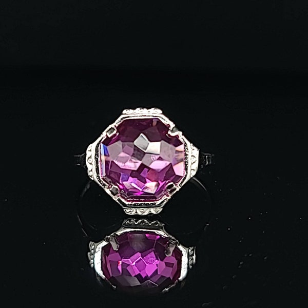 3.85ct.platinum  Vintage engagement ring pink sapphire octagon rose cut circ 1940's