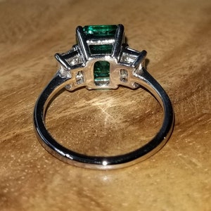 Vintage 14k White Gold Engagement Ring 2.69CT. Gem Natural Green ...